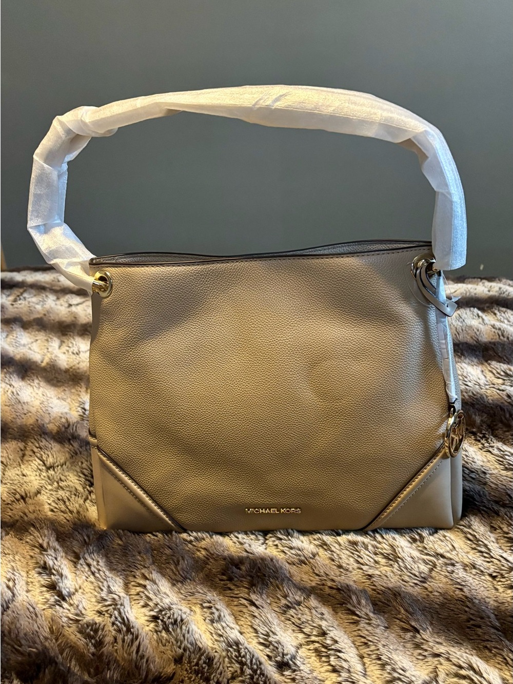 NWT Michael Kors Nicole Shoulder Bag